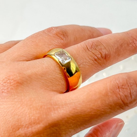 Jewelry - Gold Thick Band Ring With Stone Gold Chunky Ring for Women 18k Gold Plated Ring